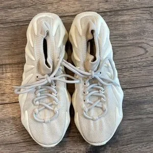 Yeezy | Shoes | Yeezy 45 Cloud White Size 9 Used | Poshmark display picture 1